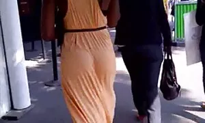 ਬਾਹਰ ਚੰਗੇ ਖੋਤੇ ਦੇ ਨਾ ...