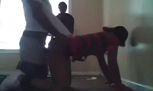 ਜਦੋਂ ਕਿ ਉਸਦੀ ਦੋਸਤ, ਸ ...